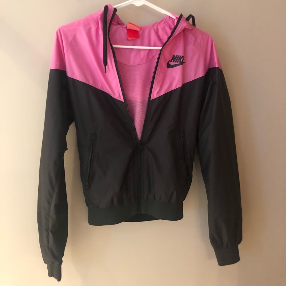 Nike windbreaker